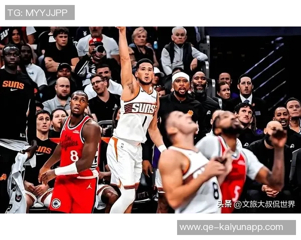 杰伦格林谈球队默契：迅速融入阵容展现出色配合能力